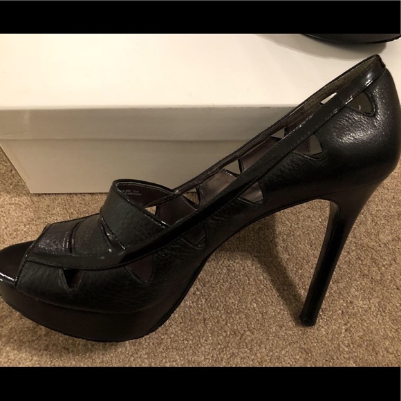 Calvin Klein Rikki - Picture 2 of 4